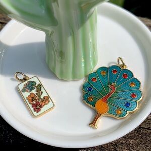 2 Vintage Enamel Pendants. Peacock 🦚 Bird & Flowers 💐